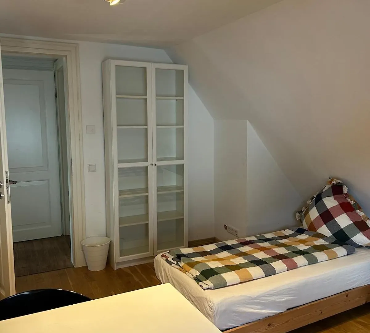 6 Zimmer Apartment Og, Naehe Muenchen Gauting