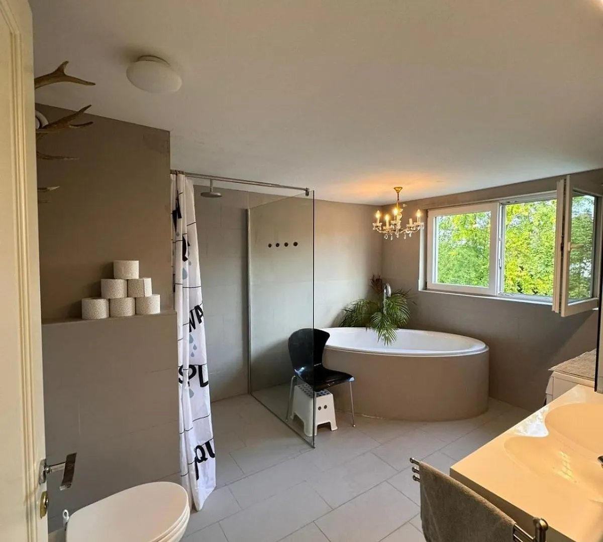 6 Zimmer Apartment Og, Naehe Muenchen Gauting